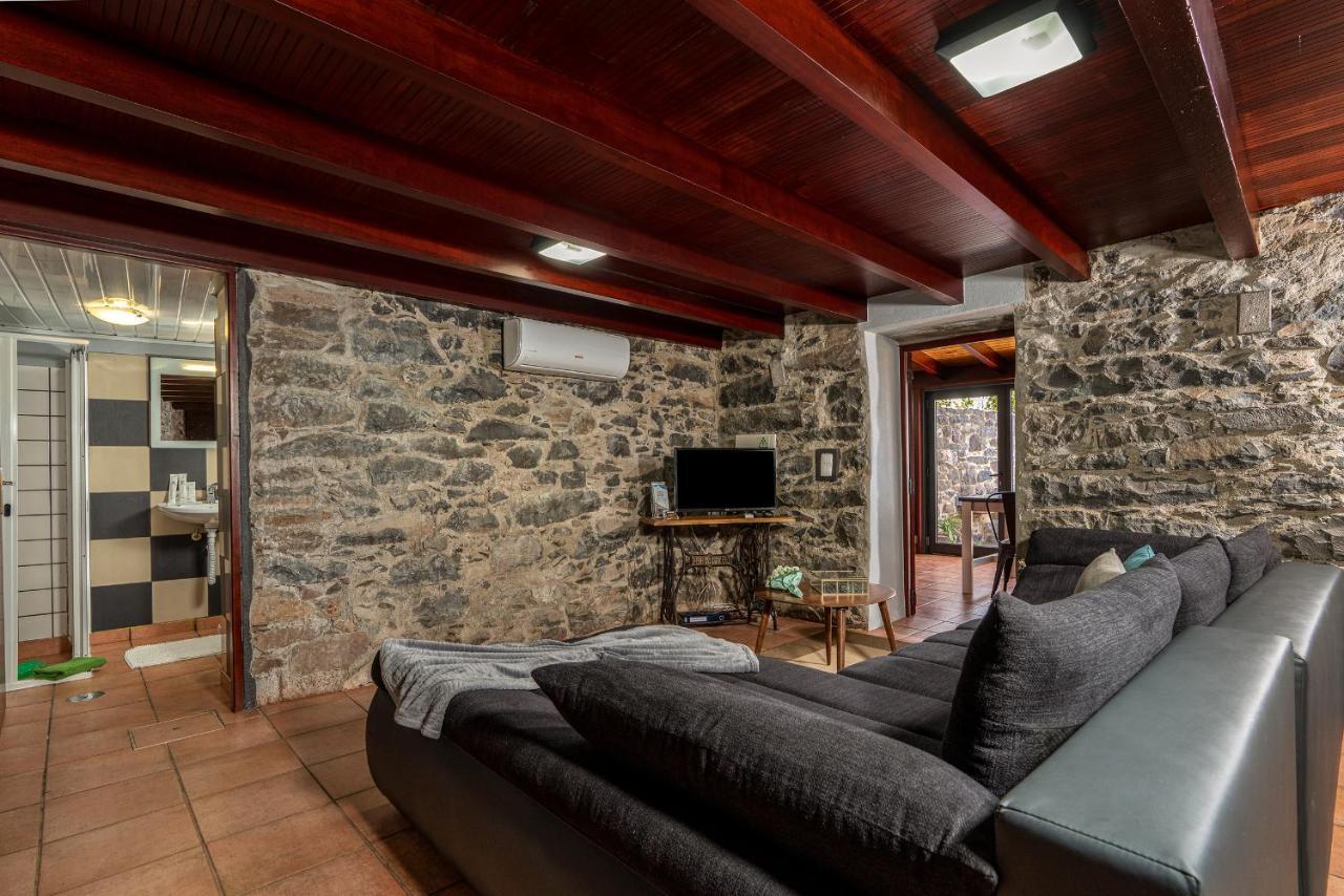 Casa Leonor By Rent2U, Lda Villa Arco da Calheta  Bagian luar foto